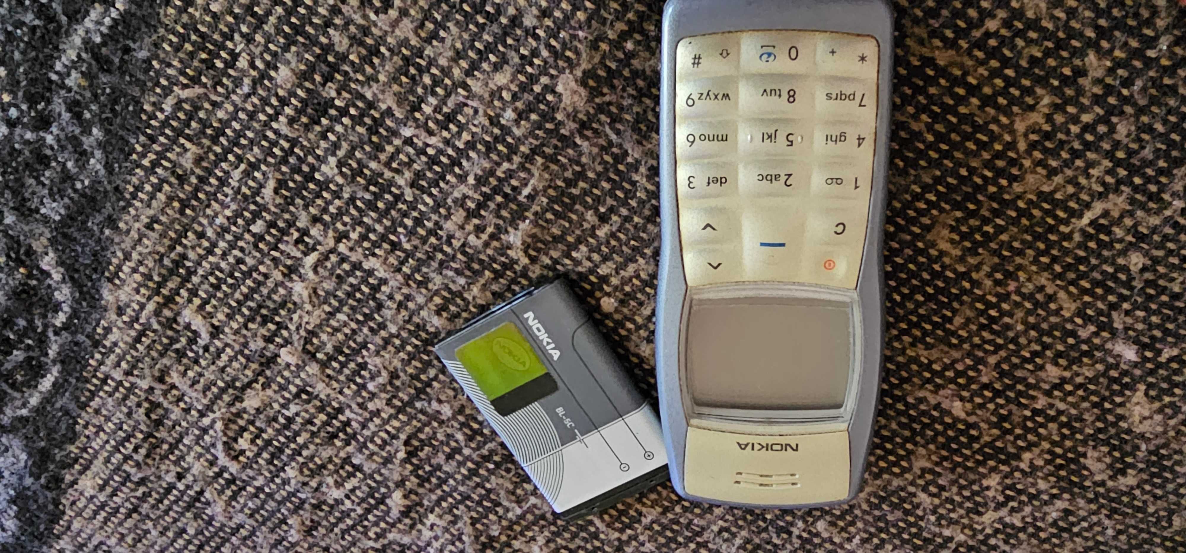 nokia 1101 telefon vechi cu butoane