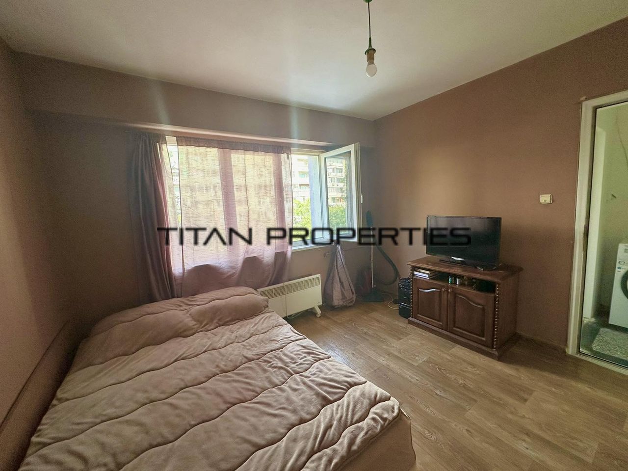 Продава се Двустаен апартамент в Бургас, Славейков - 61 кв.м за 2410 €/кв.м - Снимка #4