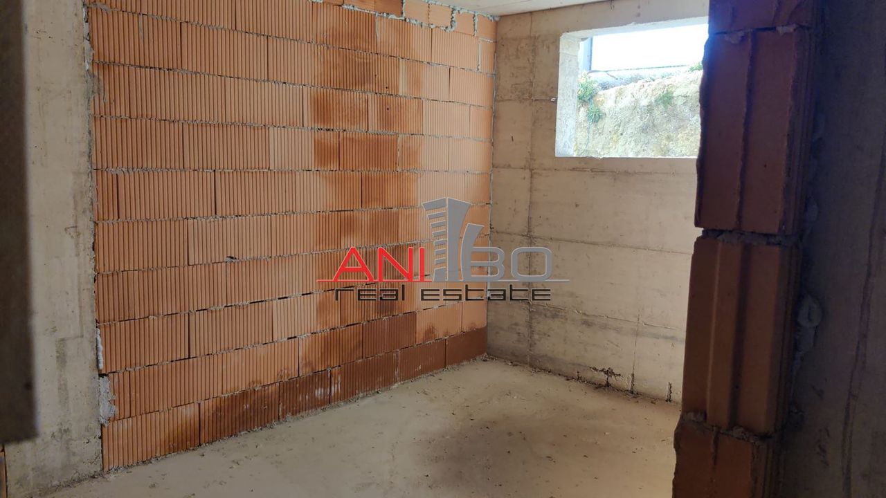 Продава се Тристаен апартамент в Варна, Аспарухово - 79 кв.м за 1212 €/кв.м - Снимка #3