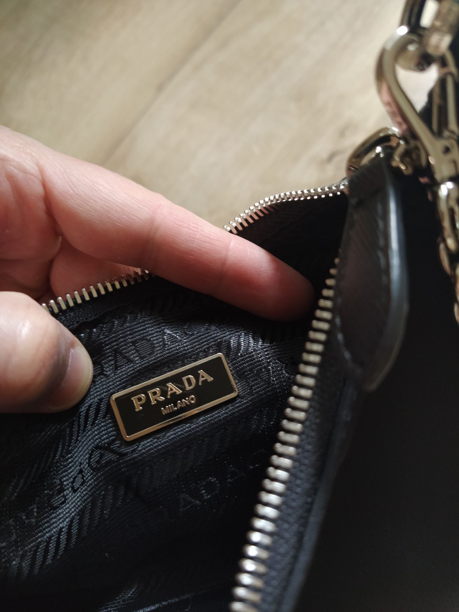 Prada Re-edition Nylon Bag дамска чанта