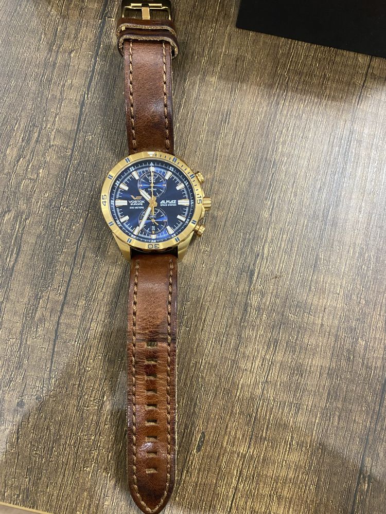 Продавам чъжки часовник Vostok Almaz