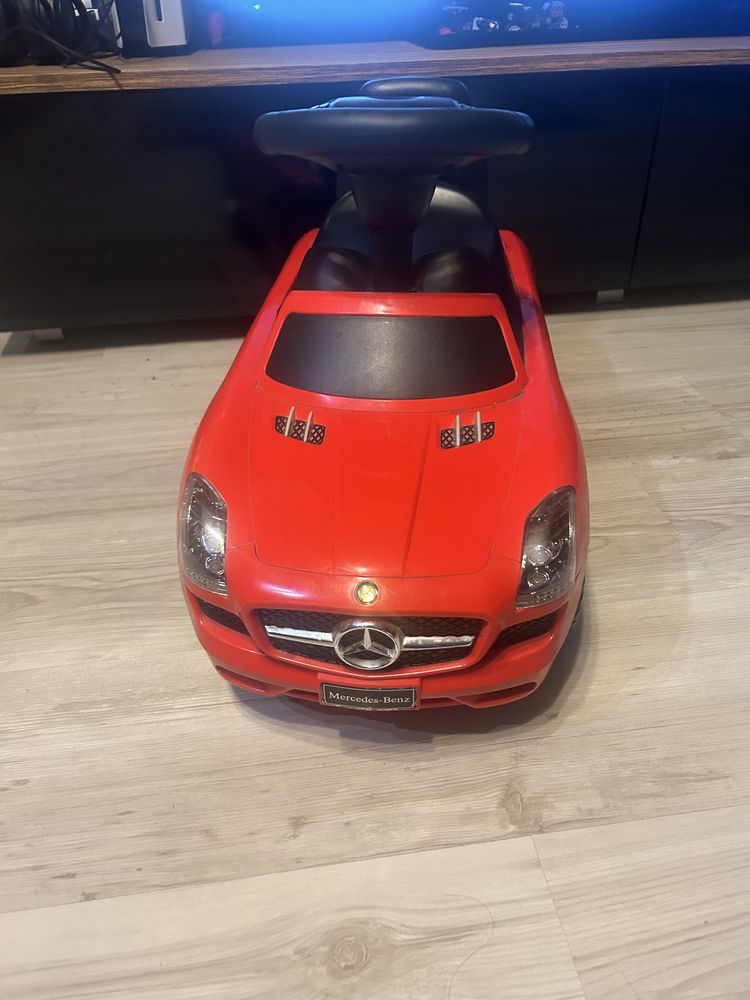 Кола на Mercedes