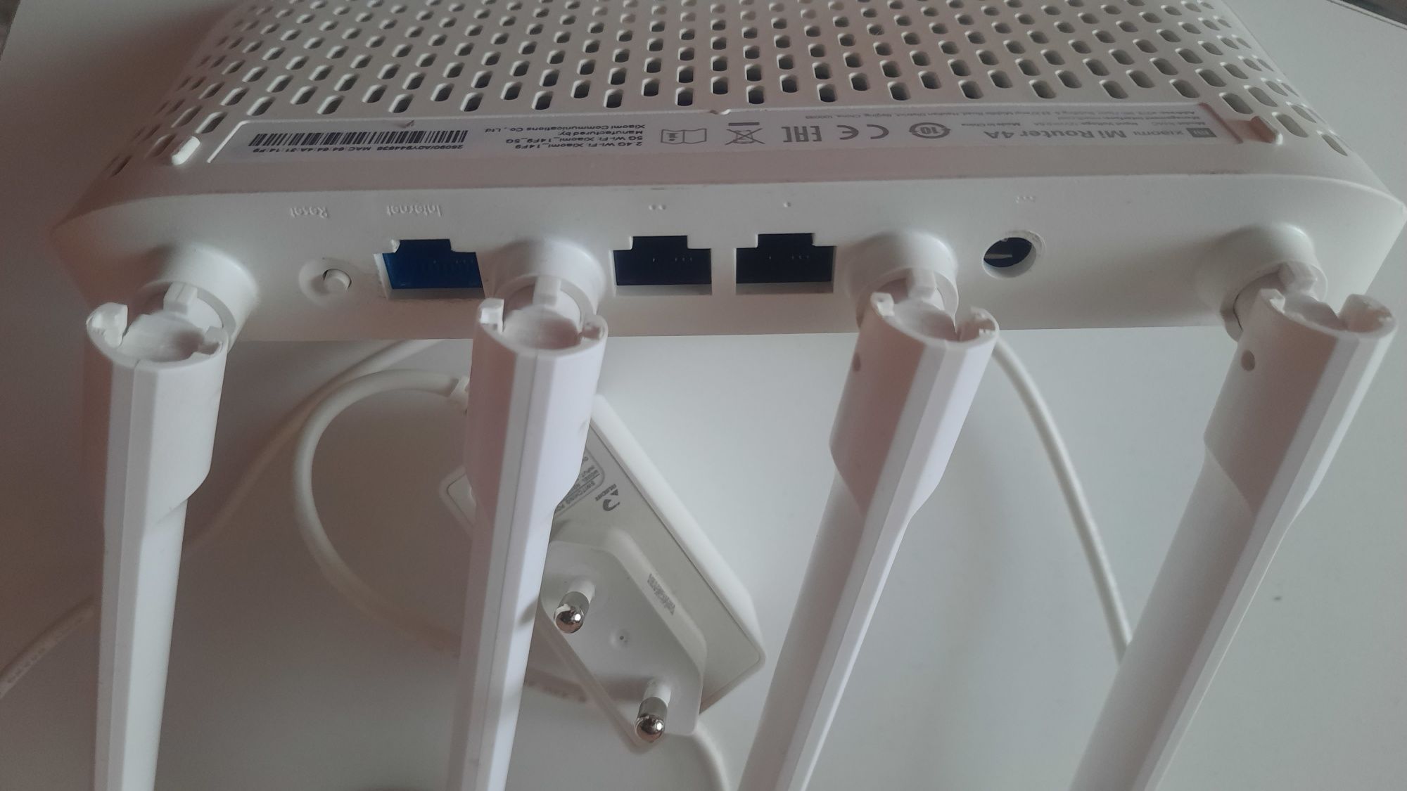 Роутер Xiaomi Mi 4A WiFi Router