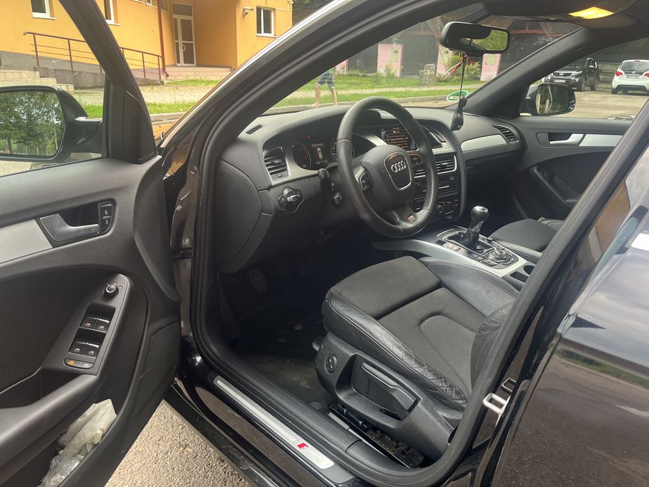 Audi A4 B8 S-Line 2012 2.0 TDI 143 CP Euro 5 Bi-Xenon