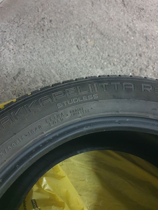 Nokian  245 50 18 зимни гуми дот 22
