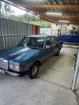 Mercedes W 123 1982