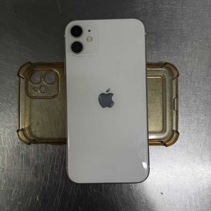 Apple 11 64гб/76%