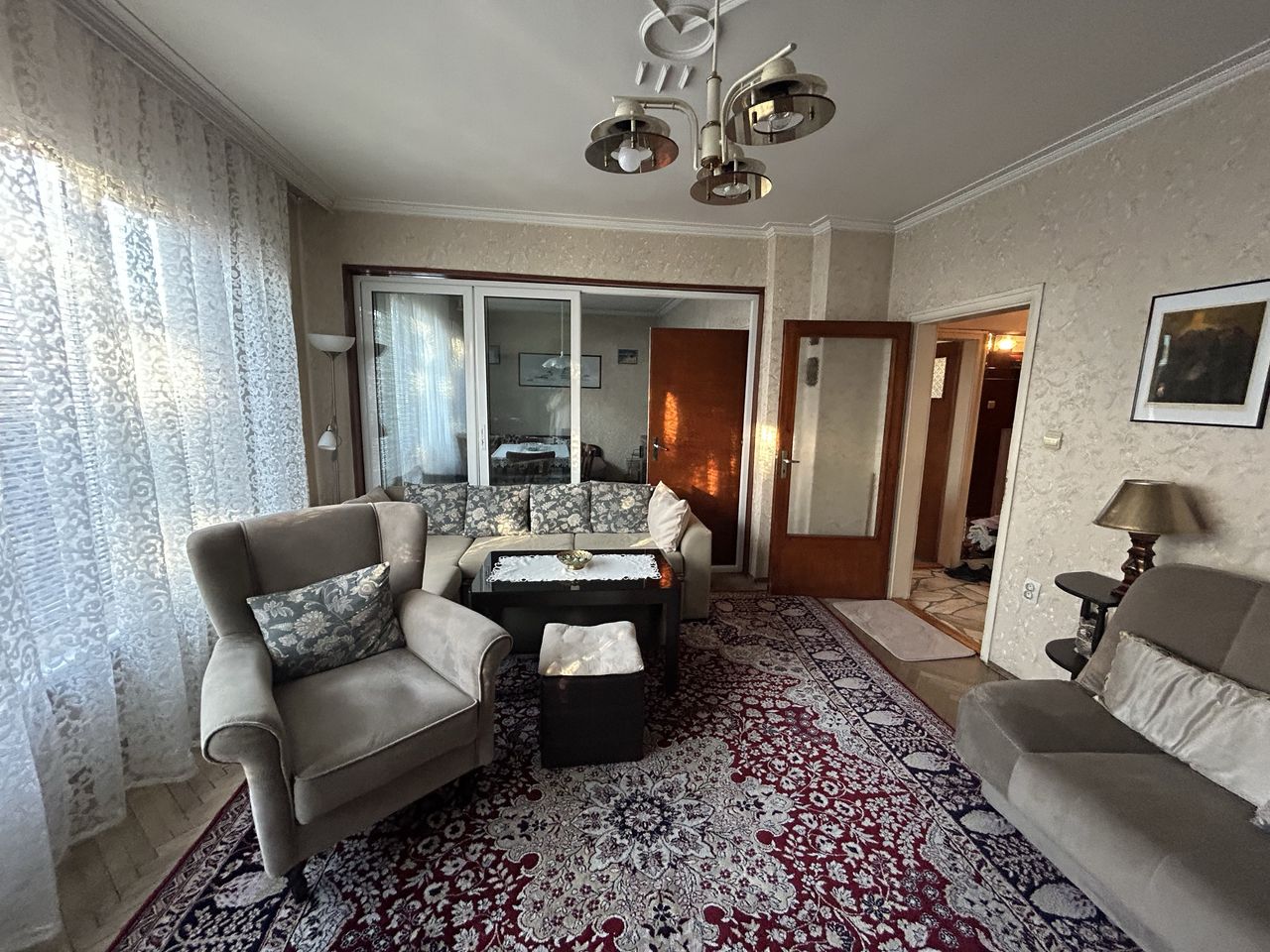 Дава се под наем Тристаен апартамент в София, Редута - 120 кв.м за 600 € - Снимка #6