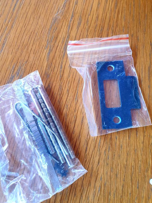 Mеханична секретна брава с код за заключване Smith and Locke