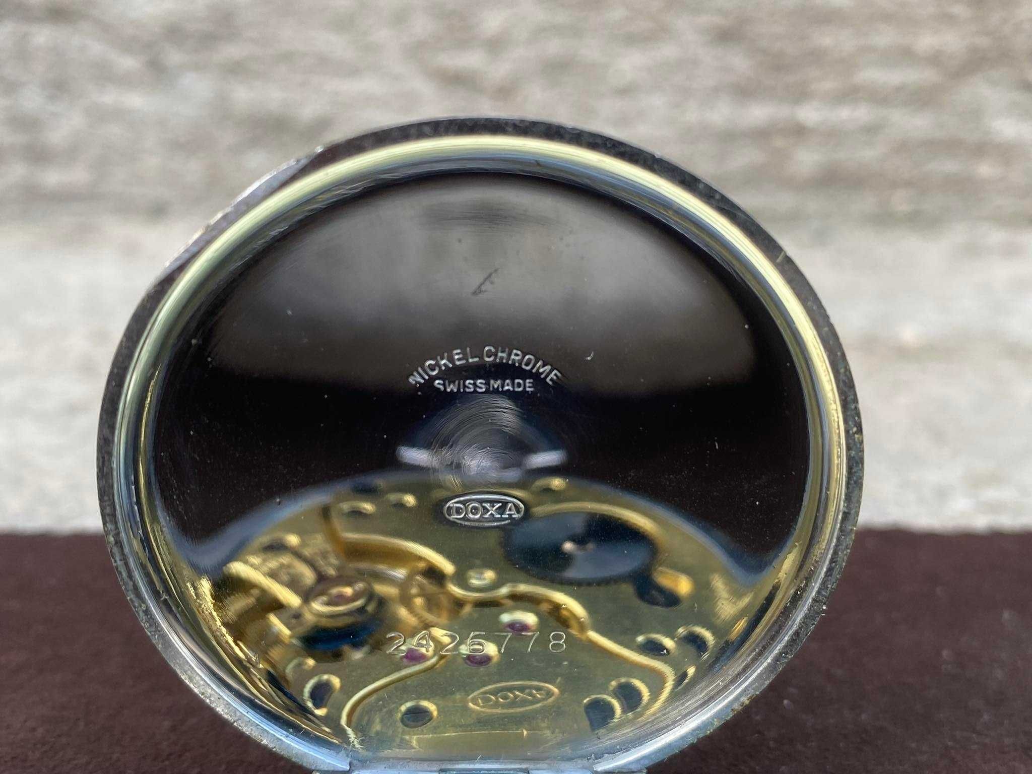 Механичен Швейцарски джобен часовник DOXA / Перфектен