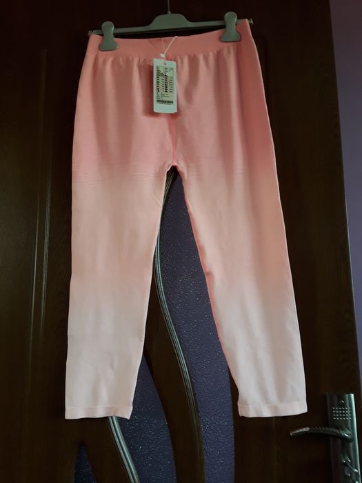 Vând Colanți Damă Fitness Noi Mărimea Universală