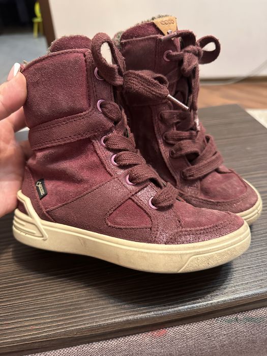 Ботинки на девочку