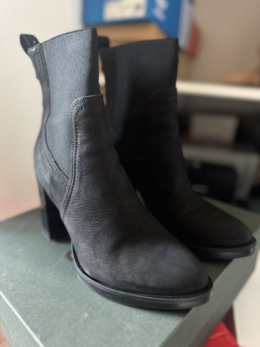 Боти естествена кожа Gino Rossi