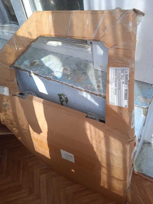 Дверь задняя правая renault logan