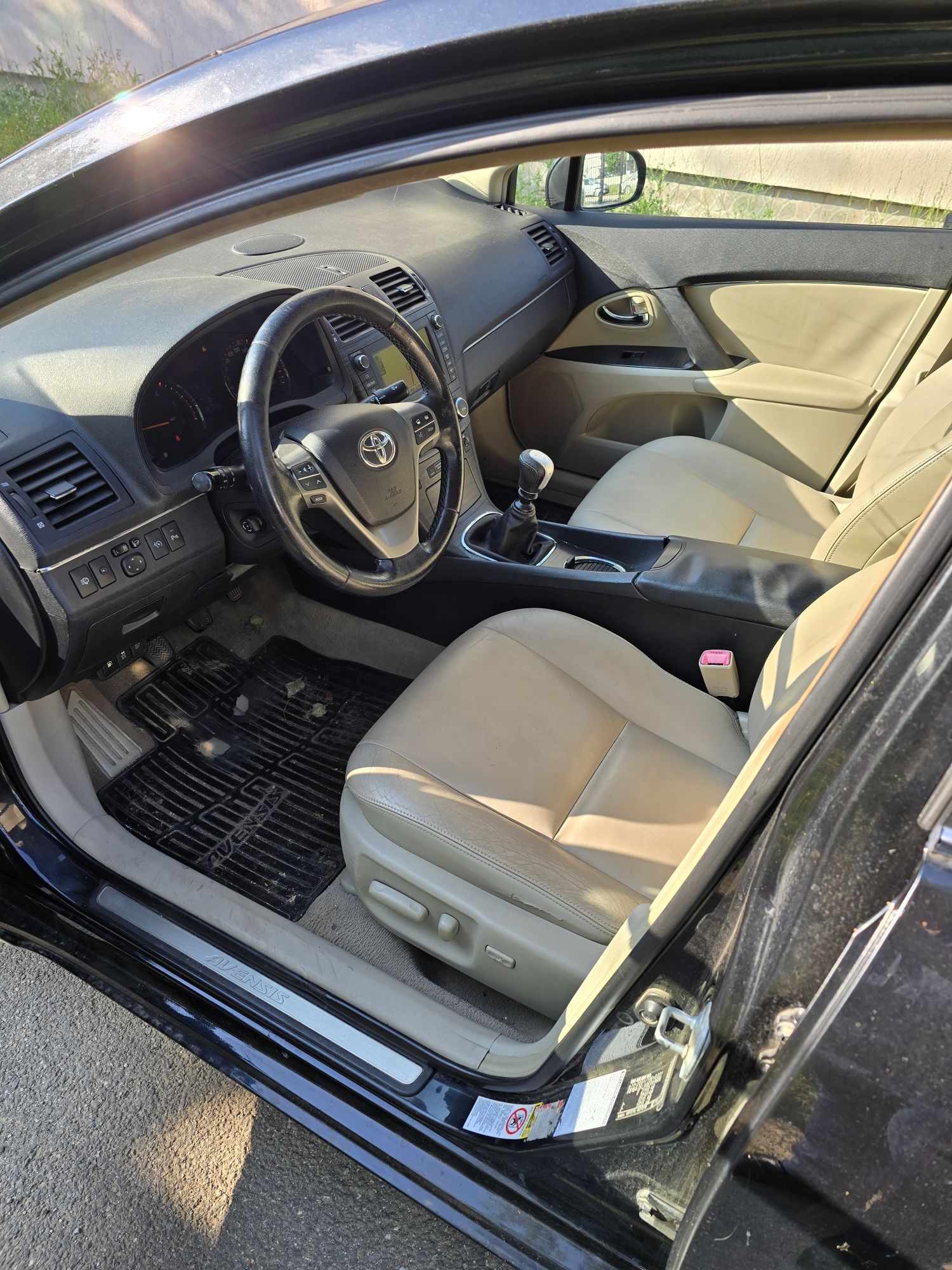 Toyota Avensis II 2.2 D-4D 150 CP