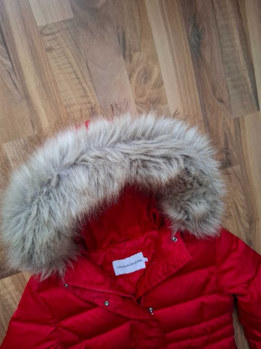 Calvin Klein-Пухено яке