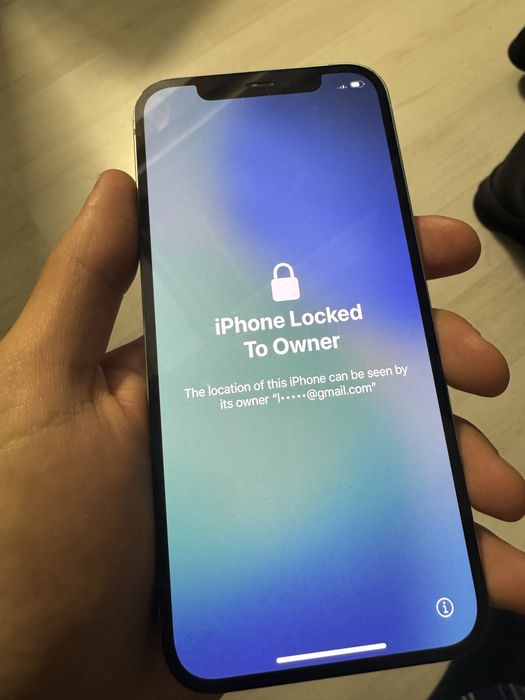 Iphone 12 pentru piese