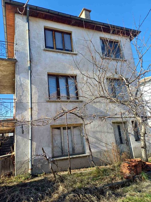 Къща в с. Старцево