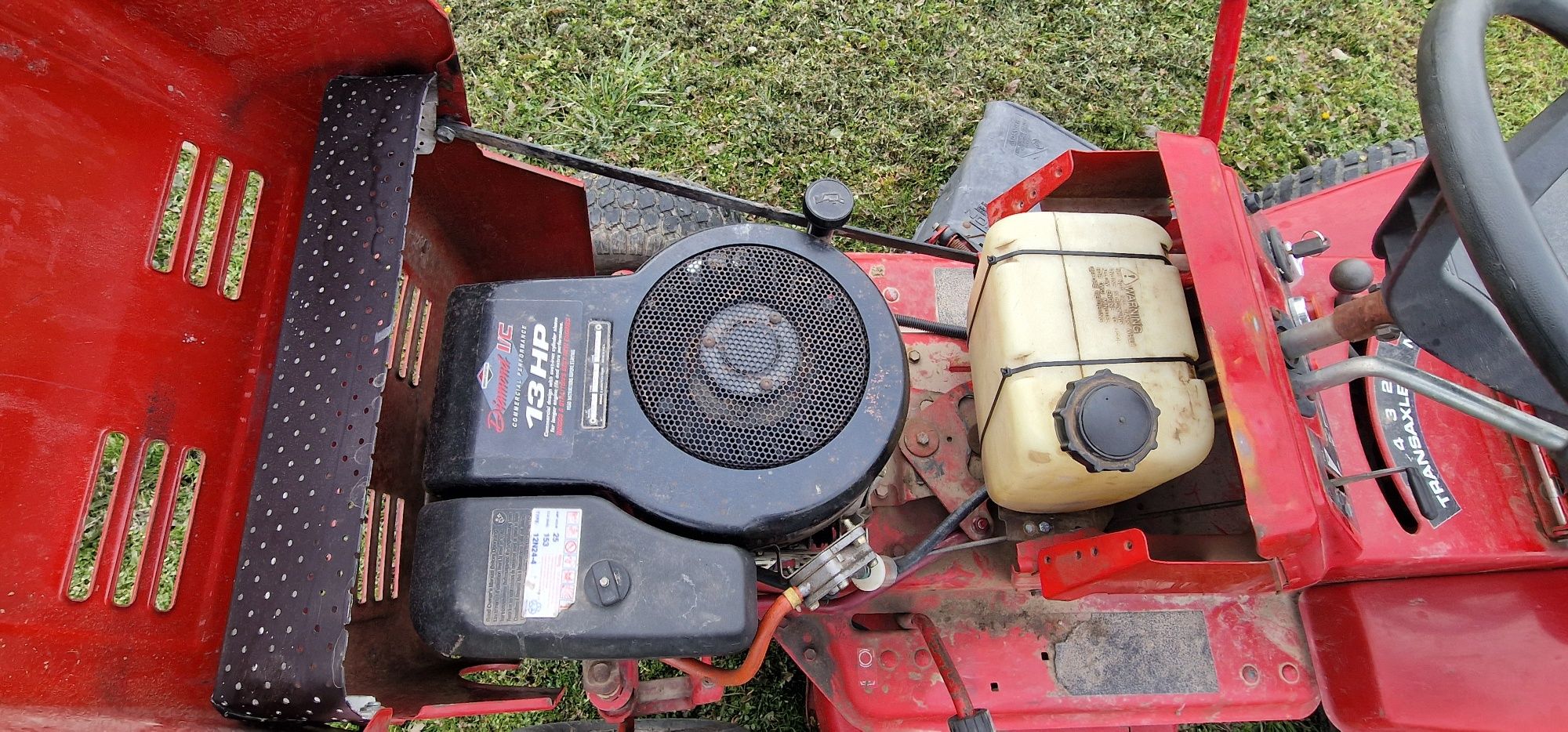 Tractoras gazon(iarba)Muray Dynamark 110/96 13 cai - evacuare laterala