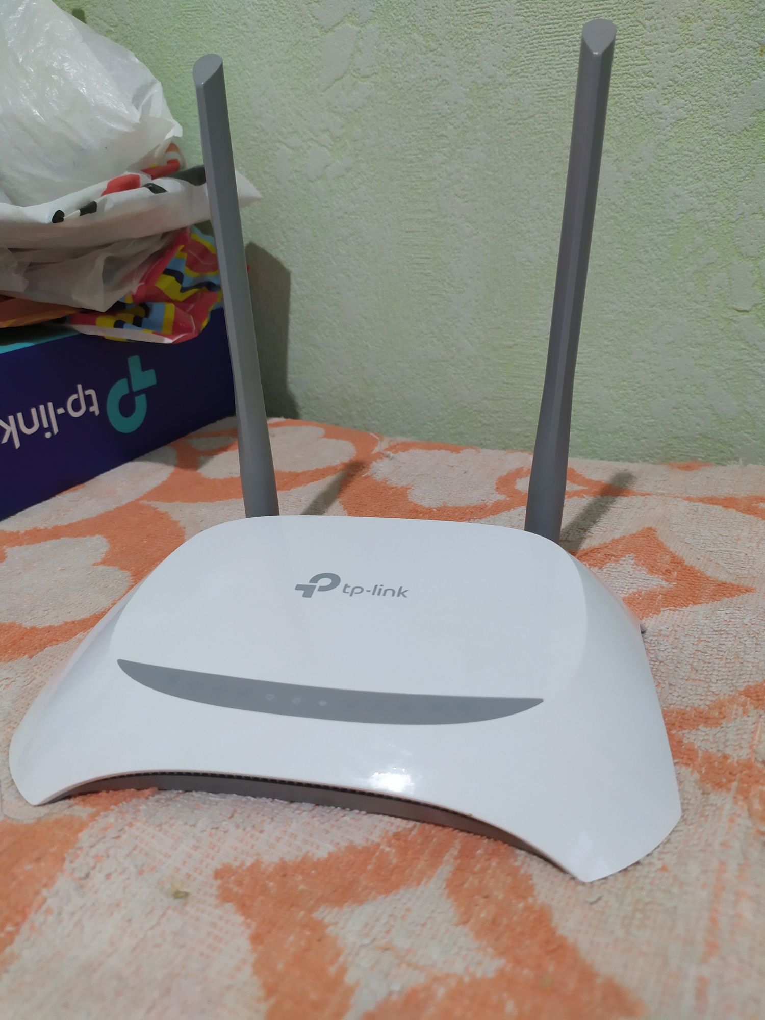 Маршрутизатор TP-LINK TL-WR840N