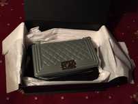 Chanel boy Medium Size