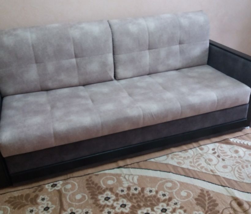 Продам диван с креслом-кроватью