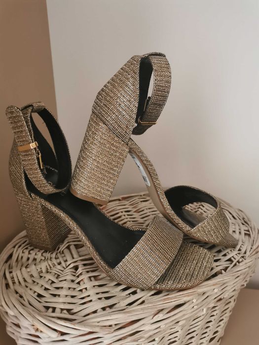 Sandale Next mărimea 37