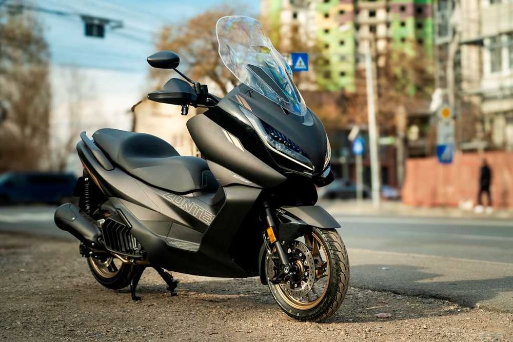 Maxiscuter Daytona Zontes E125 ABS, - Permis B, comod, '' Rate ''