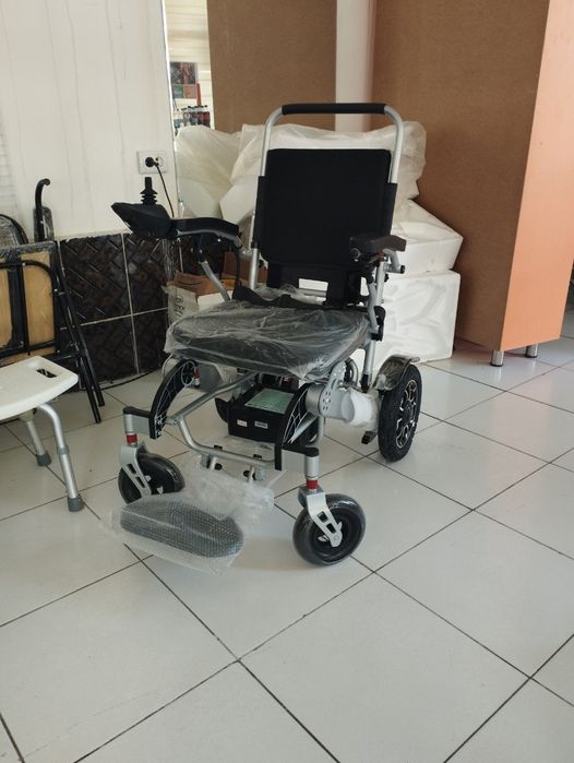 Nogironlar aravachasi sotiladi