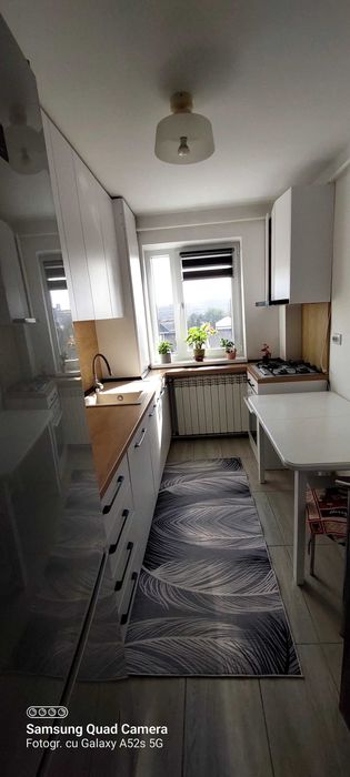 Închiriez apartament  utilat și mobilat în regim hotelier.