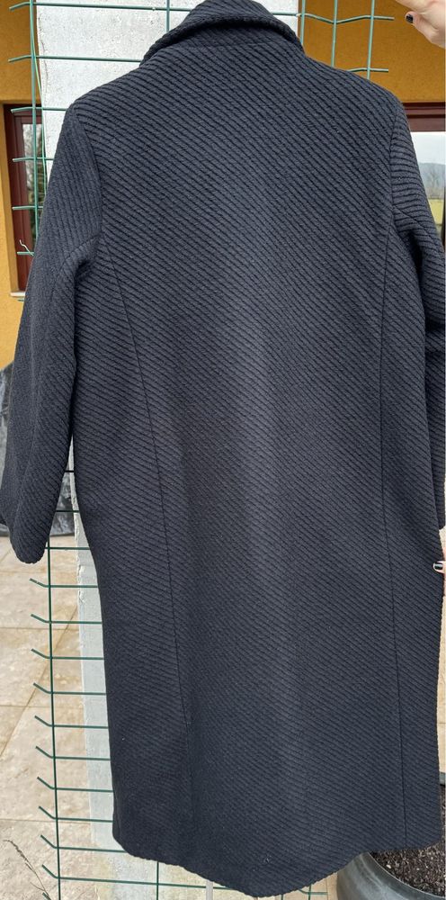 Palton nou negru lana 100% Cloche