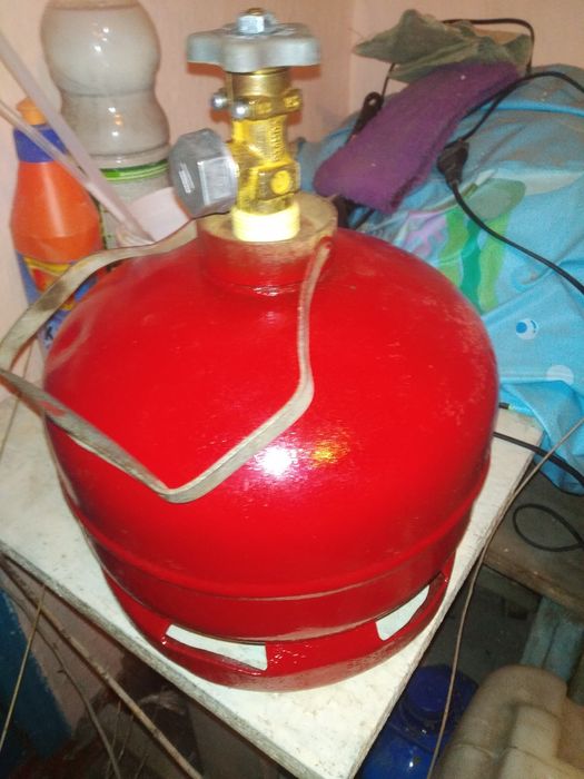 Советский газовый баллон