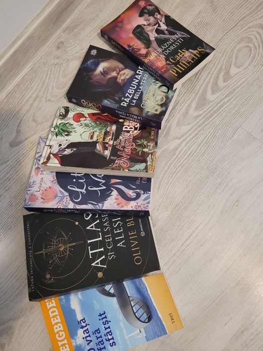 Cărți la bucată .