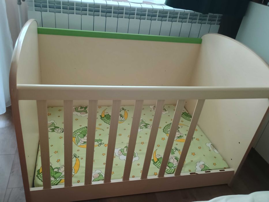 Трансформираща кошара/ легло- комбинирана