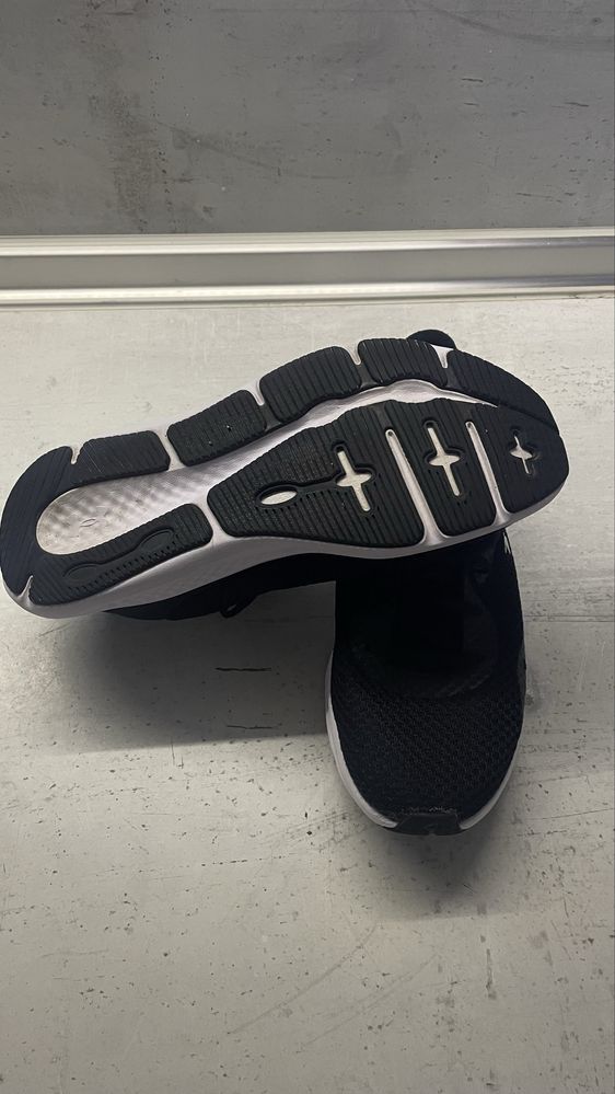 Маратомки under armour
