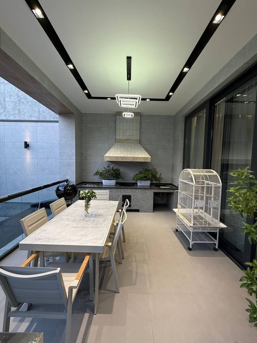 Дом 5 комнат, 450м² Мирзо Улугбекский район, Центр Луначарского