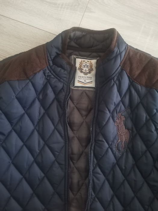 Vand geaca primavara