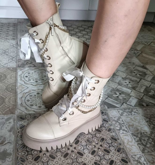 Ръчно изработени боти МАРТИНИ, 37 номер