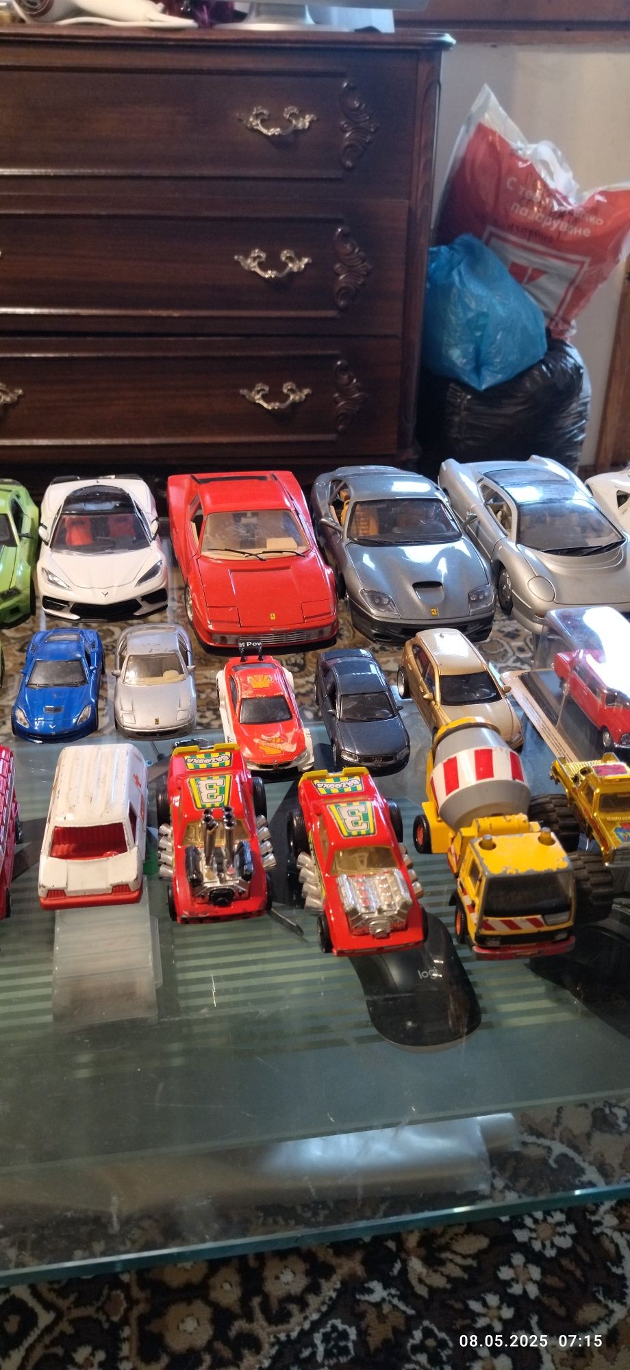 Метални колички Hot Wheels и някакви други Чисто нови