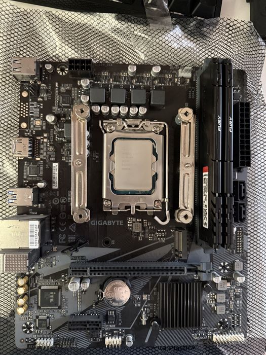 I5 12400F+H610m k+DDR4