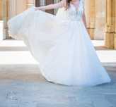 Vand rochie de mireasă