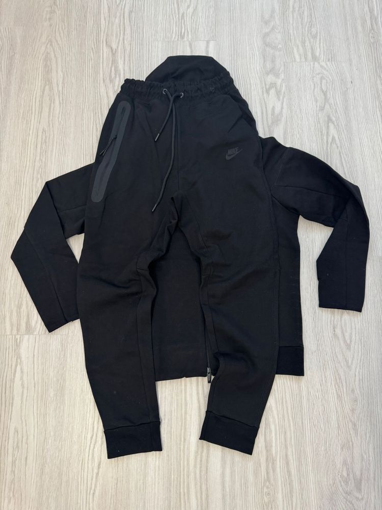 Trening NIKE TECH Fleece Premium | Model NOU 2025 | Calitate PREMIUM
