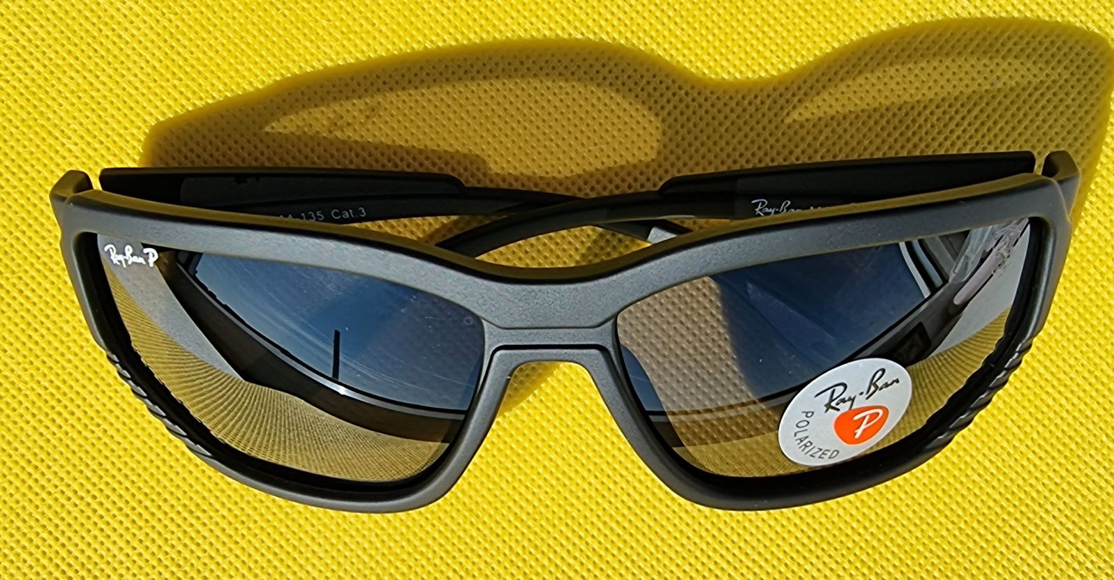 Rayban Scuderia Ferrari Collection RB4366