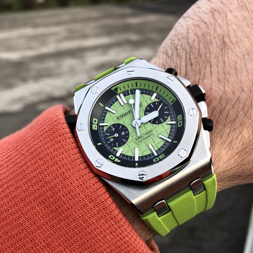Ap Royal Oak Diver green dial rubber