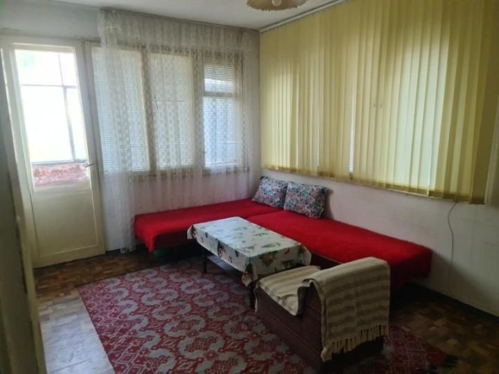 Къща в кв. Кючук Париж