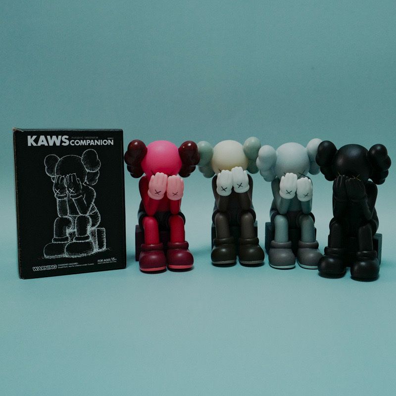 Новинка Фигурки Kaws 10см