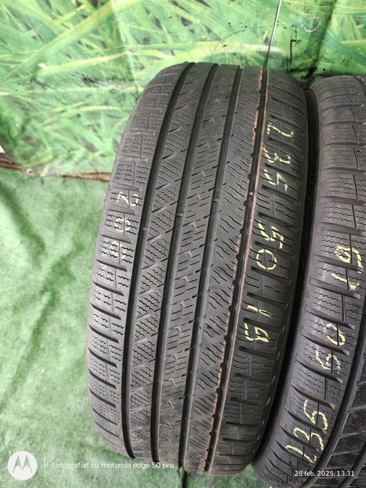 235 50 r19 Vredestein All season