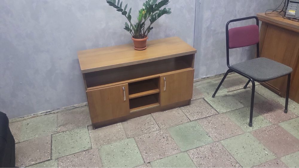 Продам офисную мебель