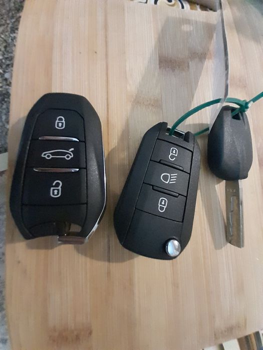 Ключове и дистанционно за ПЕЖО