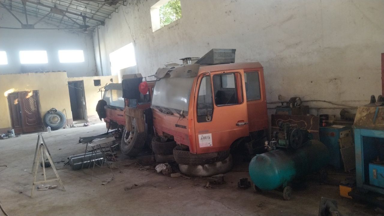 Sinotruk Kabina Indeskiy Man